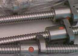 建房頂模板的絲桿叫什么?螺母搭配使用